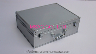 Silver Diamond Aluminum Briefcase Tool Box , Light Weight Lockable Aluminium Case