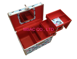 Beauty Boxes With Mirror Insert For Artists