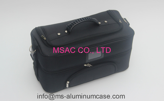 Black Makeup Vanity Case Durable , Professional Makeup Bag 4 Trays Inside