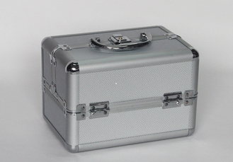 Small Silver Aluminium Cosmetic Case 250 x 170 x 170mm Inside Trays