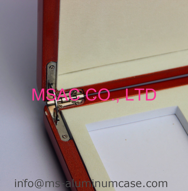 Empty Aluminum Poker Chip Case Custom Poker Chip Display Case 389 X 200 X 69mm