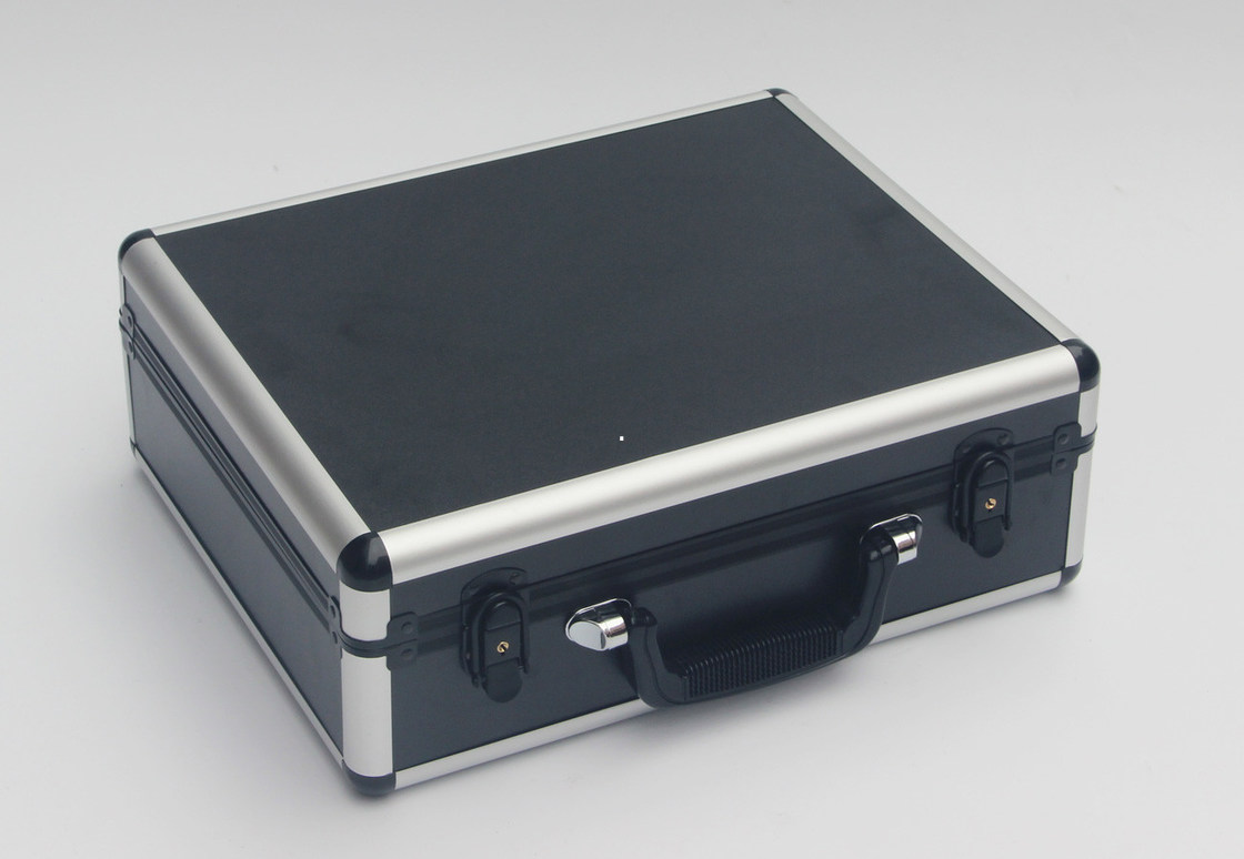 2.0 Kgs Black Aluminum Tool Case L 360 X W 240 X H 150mm 3 .8 MDF With Black ABS Panel
