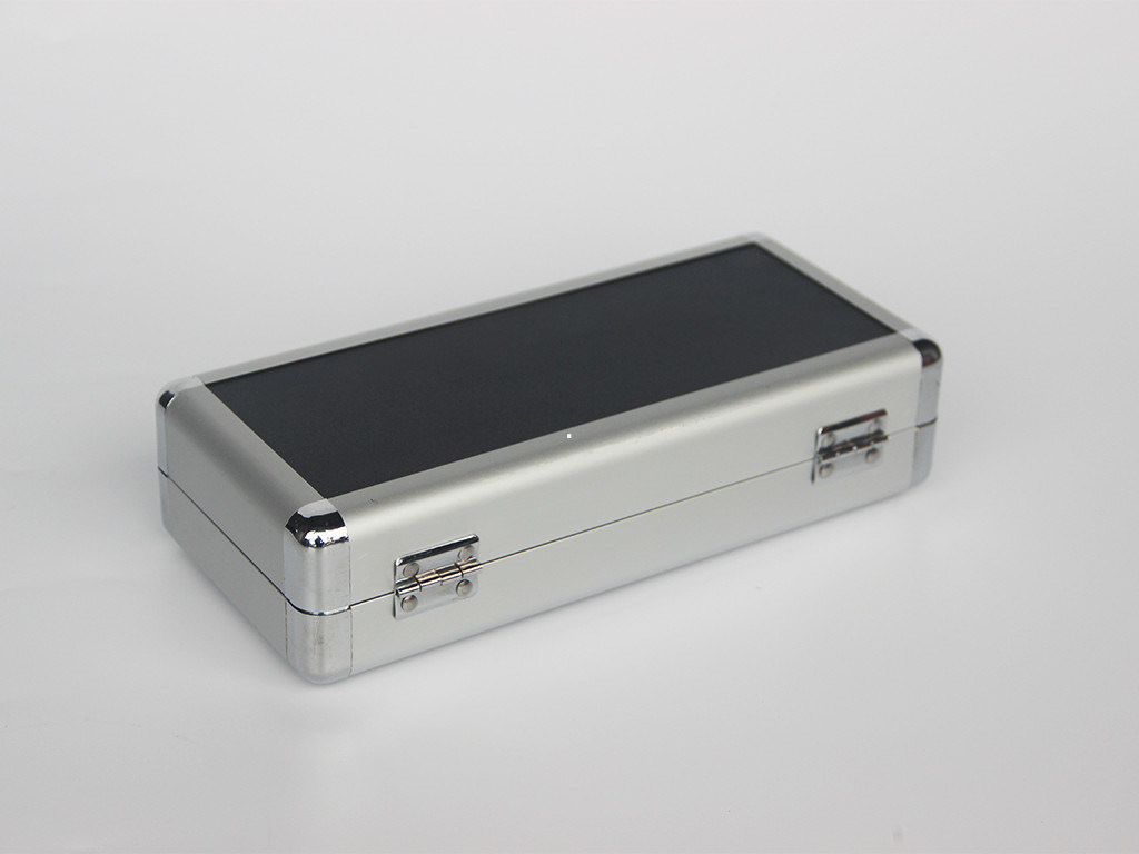 180 Degree Small Aluminum Tool Cases With Customized Height Inside Die Cut EPE Foam For Storage Tools