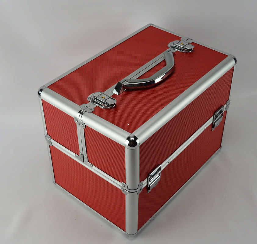 Multi Color Diamond ABS Aluminum Makeup Train Box , Protable Cosmetic Vanity Case
