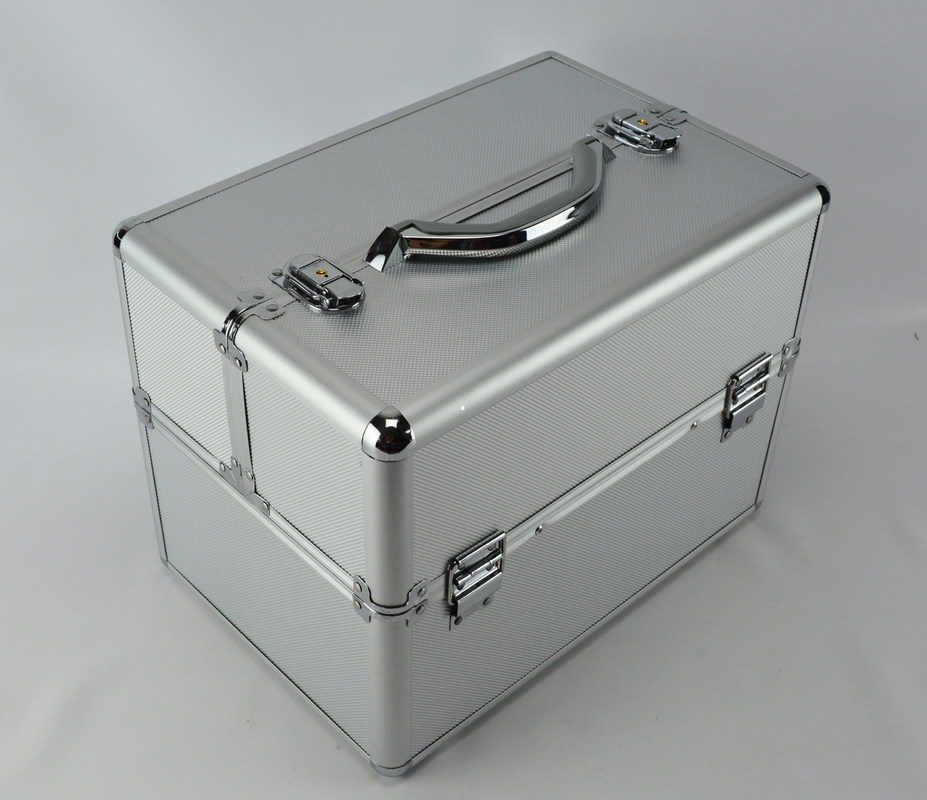 Multi Color Diamond ABS Aluminum Makeup Train Box , Protable Cosmetic Vanity Case