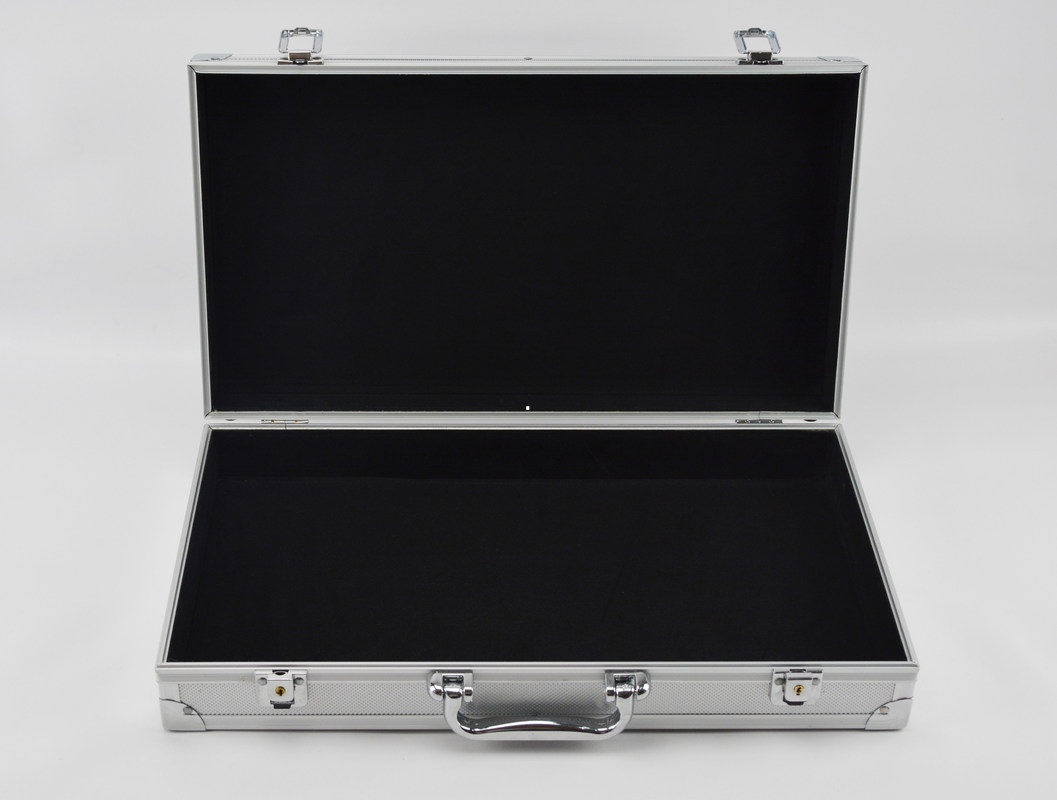 Light Weight Aluminum Hard Case With Sharp Corner Design Size 300 * 180 * 80mm