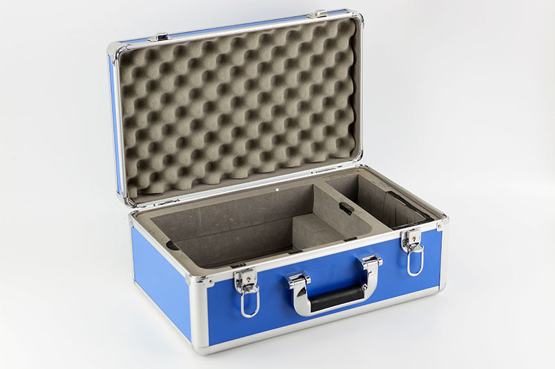 Customized Aluminum Blue Instrument Carrying Cases With Die Cut Foam